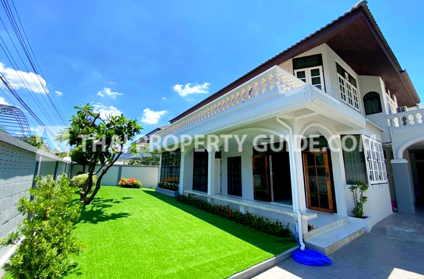 House for rent in Bangnatrad